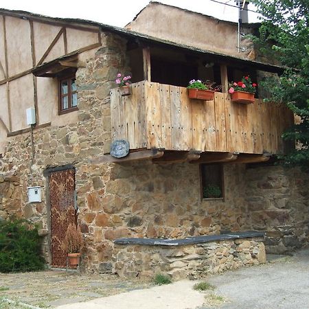 Casa Aurora Guest House San Esteban del Toral Exterior photo